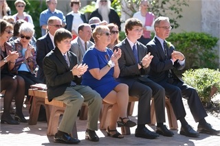 ceremony34-sml.jpg
